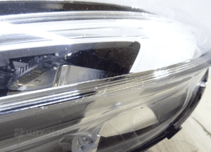 LAMPA lewa przód  VOLVO V40 II 31420447 8