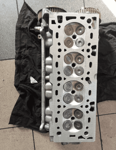 głowica astra h zafira b 1.6 16v a16xer 55559340 1