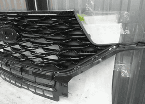Ford Explorer VI 6 19-24 grill ATRAPA chłodnicy LB5B-8A133-BCW CAŁY 3