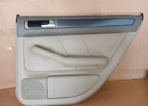 Boczek tapicerka prawy tył tylna prawa Audi A6 C5 sedan 1