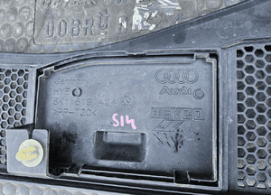 Podszybie 8K1819447 8K1819424 Oslona Wycieraczki Maskownica Klapka Klema EUROPA AUDI A4 B8 A5 Oryginalne 19