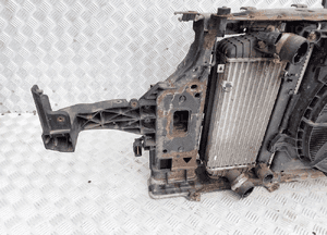 Pas przedni chłodnice belka hyundai I40  1,7 crdi  2013 rok 4
