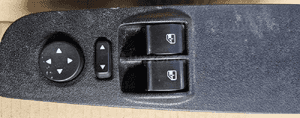 Fiat Grande Punto panel sterowania szyb 1