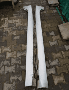 Jaguar xf listwa progowa lewa 8X23-F10609-A 1