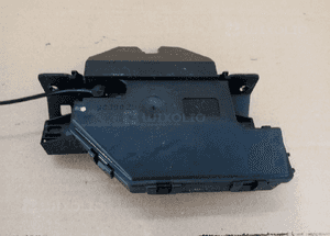Zamek klapy bagażnika BMW 1 E87 8196401 3