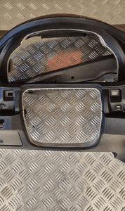 Bmw F07 kokpit deska head up 6