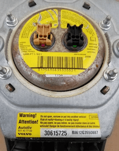 Poduszka Airbag kierowcy Volvo S40 V50 30615725 3