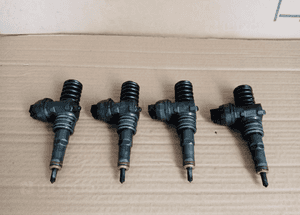 Pompowtryski wtrysk VW passat b5 1.9tdi Audi SKODA 038130079cx 1