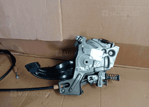 Pedał hamulca ręcznego linka VW Touareg 7L0721797E 3