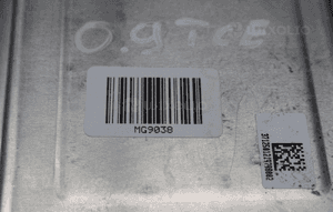 Sterownik silnika komputer Bosch RENAULT TWINGO III 0.9TCE  237105821R 4