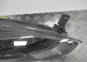 Lampa przednia przód prawa ford fiesta MK8 st full led 2017- 5