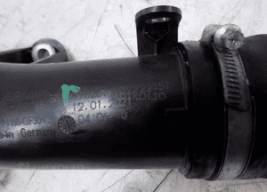 Volvo XC40 1.5T rura przewód wąż powietrza 32222151 4