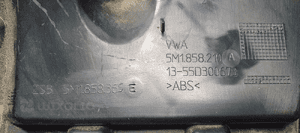 Osłona deski konsoli schowek półka VW Golf V Plus 5M1858210A 7