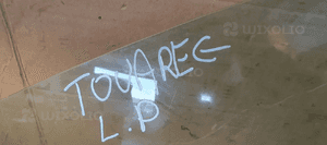 Szyba lewy przód przednia lewa VW Touareg AS2 05r 4