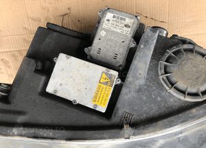 Lampa przednia prawa RHD anglik XBC501763 Range Rover Sport L320 2005-09 3