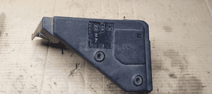 Osłona pokrywa bezpieczników Renault Scenic II 8200356339 1