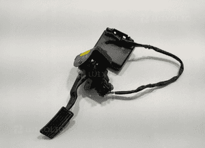 PEDAŁ GAZU LAND ROVER DEFENDER 2.2 2.4 TDCI 7H12-7R562-AA 2007-2014 3