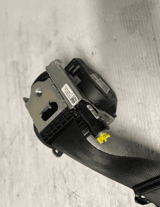 Pas bezpieczeństwa prawy przedni przód oe 619857500, 31418479 volvo V40 ii 4