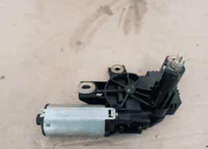 Silniczek wycieraczki tył tylnej Mercedes A168 1688200442 2