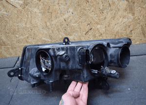 Lampa przód prawa skoda superb ii 2 soczewka 10