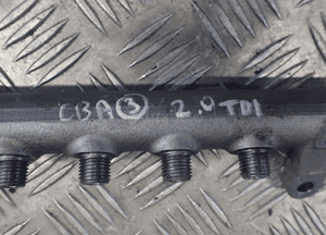 Zestaw wtryskowy 2,0 tdi cba 03L130755 03L130277 03L130089 radom 12