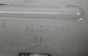 Mocowanie błotnika przód lewy / prawy nissan NV400 63123BZ50A / 63122BZ50A 3