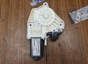 Silniczek Sterownik 8K0959801 8K0959802 8K0959811 8K0959812 Moduł Szyby Mechanizm Podnoszenia Przod Tyl Audi A4 B8 A5 Sedan Kombi 3