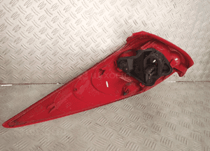 Lampa prawy tył peugeot 207 2
