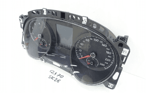 LICZNIK ZEGARY VW SPORTSVAN 517 10550KM 517920750D 3