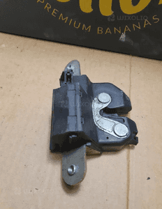 ZAMEK KLAPY BAGAŻNIKA FIAT GRANDE PUNTO Opel Corsa d 55701971 3