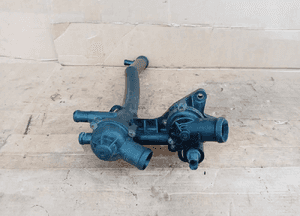 Obudowa termostatu termostat rurka wody Audi A3 8P 1.6 FSI 4
