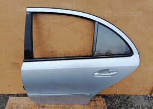 MERCEDES E 211 drzwi szyba zamek listwa tylne lewe sedan 11