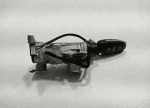 STACYJKA KLUCZYK PILOT AUDI A3 8V 1K0905851 2012-2016 EUROPA 2