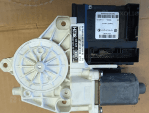 Audi A3 8P 3D silniczek sterownik szyby prawy 8P0 959 802 H A  3D 1
