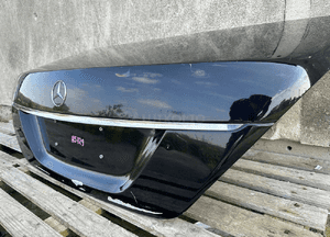 Klapa bagaznika tyl tylna mercedes s-klasa W222 3