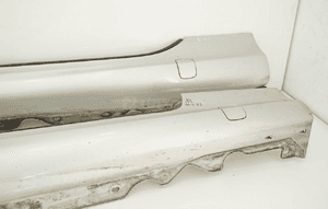 Listwa progowa lewa prawa prog kolor 744 mercedes sl R230 4