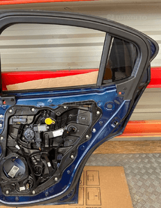 Alfa romeo stelvio drzwi prawe tylne ładne w kolor 092 10