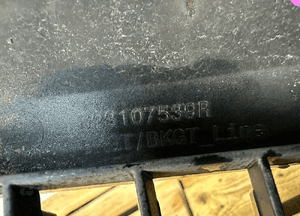 Grill atrapa przód zderzaka renault megane iv 4 gt 623107539R oryginał cały 5