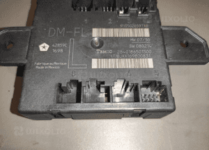 JEEP CHEROKEE LIBERTY KK DODGE JOURNEY STEROWNIK MODUŁ DRZWI LEWY PRZÓD 10