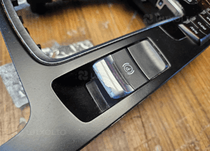 Ramka Biegow 8T0919609F 8K1713463 Panel Sterowania MMI Zmiany Biegow Automat Europa Audi A4 B8 A5 8T Q5 12