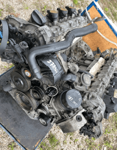 MERCEDES 550 m273 / 273961 silnik w221 w212 w216 r230 w164 9
