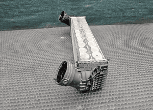 Intercooler Chłodnica Powietrza Turbiny 3.0 D BMW X5 E70 X6 E71 6