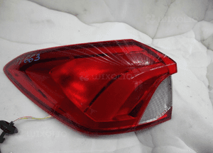 Ford focus MK4 kombi nowa oryginalna lampa tylna lewa 1