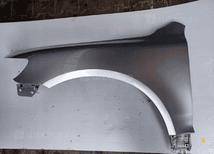 Błotnik lewy przód przedni vw touareg 7L6 lift 07- 1