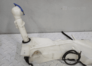 ZBIORNIK ZBIORNICZEK SPRYSKIWACZY Ford Kuga Mk1 I lift 2,0TDCI 3