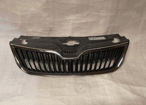 Skoda rapid atrapa grill 1