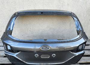 Klapa bagaznika tyl tylna ford fiesta MK8 viii 8 2017- bardzo ladna 1