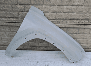 HYUNDAI TUCSON 2021 - 24 BŁOTNIK PRZEDNI PRAWY 1