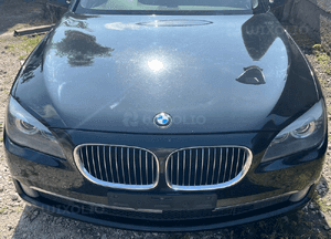 Bmw F01 3.0D przód 475 ładny stan w kolor 9