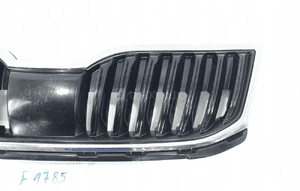 Skoda octavia iii lift 2017- atrapa grill zderzak przód 5E0853653C 3